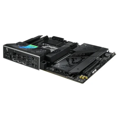 ASUS ROG STRIX X870-F GAMING WIFI 7 - Rear USB 10Gbps Type-C with 30W PD
